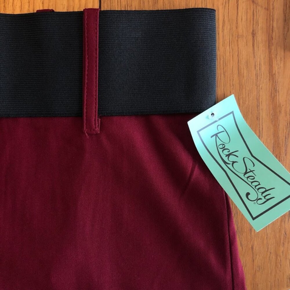 LG/XL NWT Rocksteady Pinup Retro Rockabilly Burgundy Pencil Skirt Modcloth - Picture 2 of 10